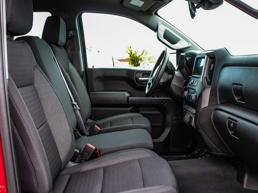 Used 2023 Chevrolet Silverado 1500 Custom AWD/4WD image 38