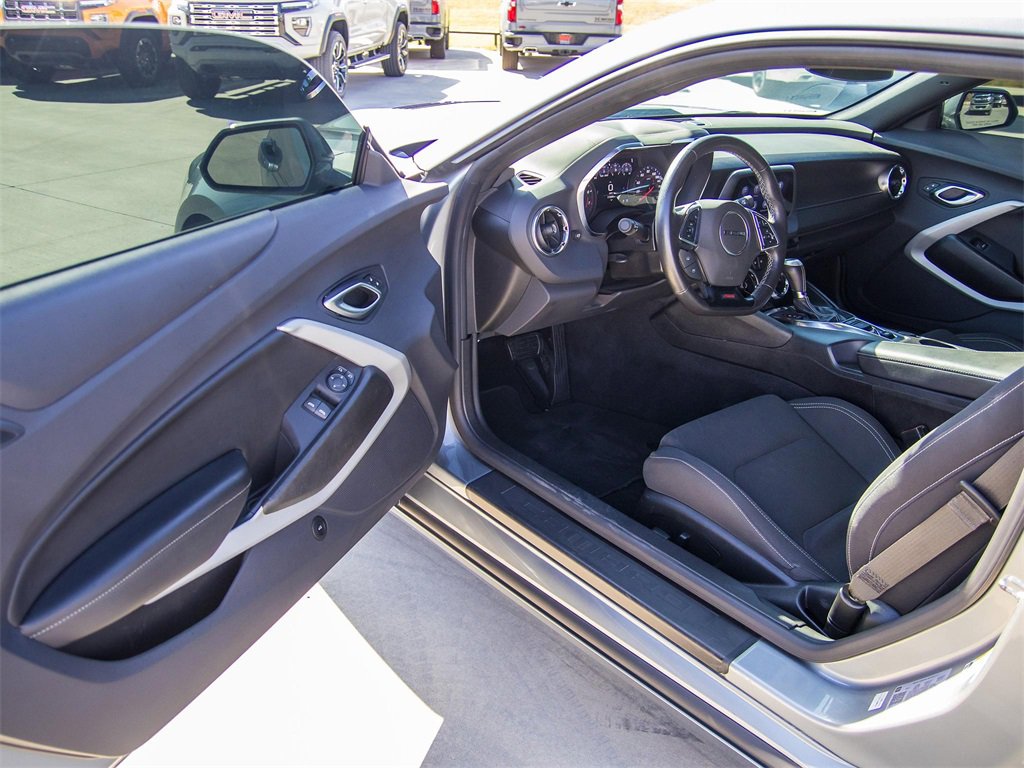 Used 2023 Chevrolet Camaro SS image 22