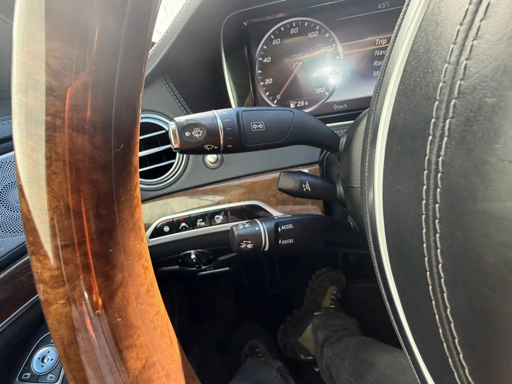 Used 2016 Mercedes-Benz S 550 4MATIC Sedan image 15