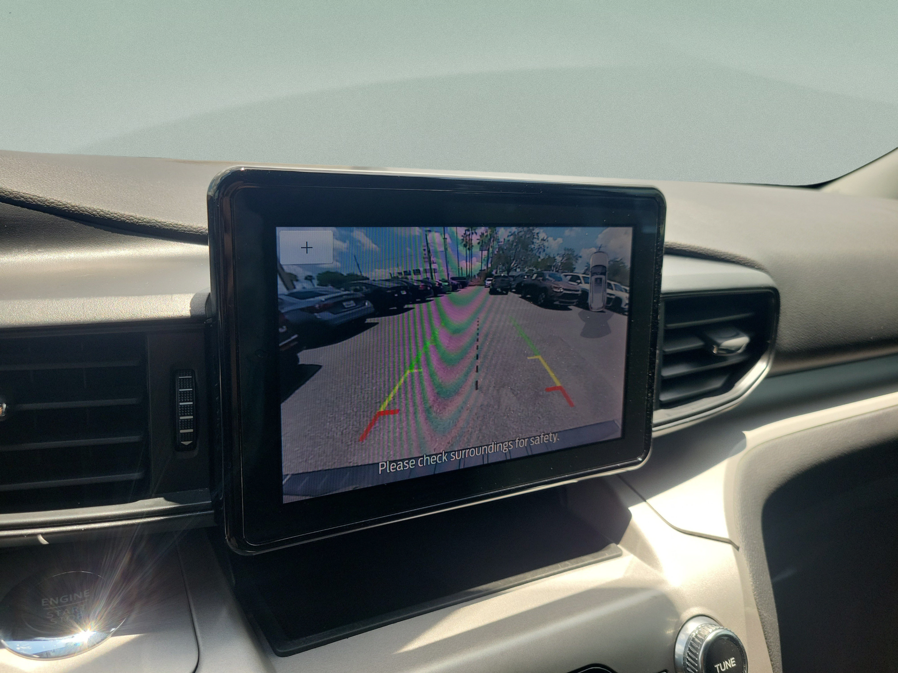 Used 2023 Ford Explorer XLT RWD image 29