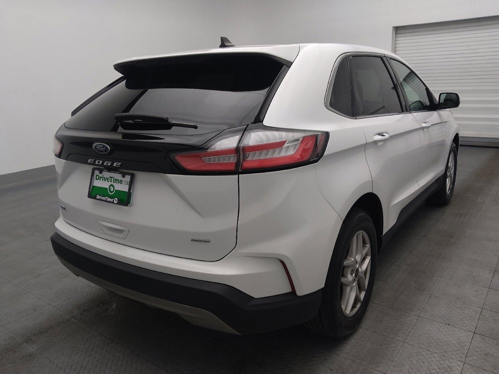 Used 2023 Ford Edge SEL image 9