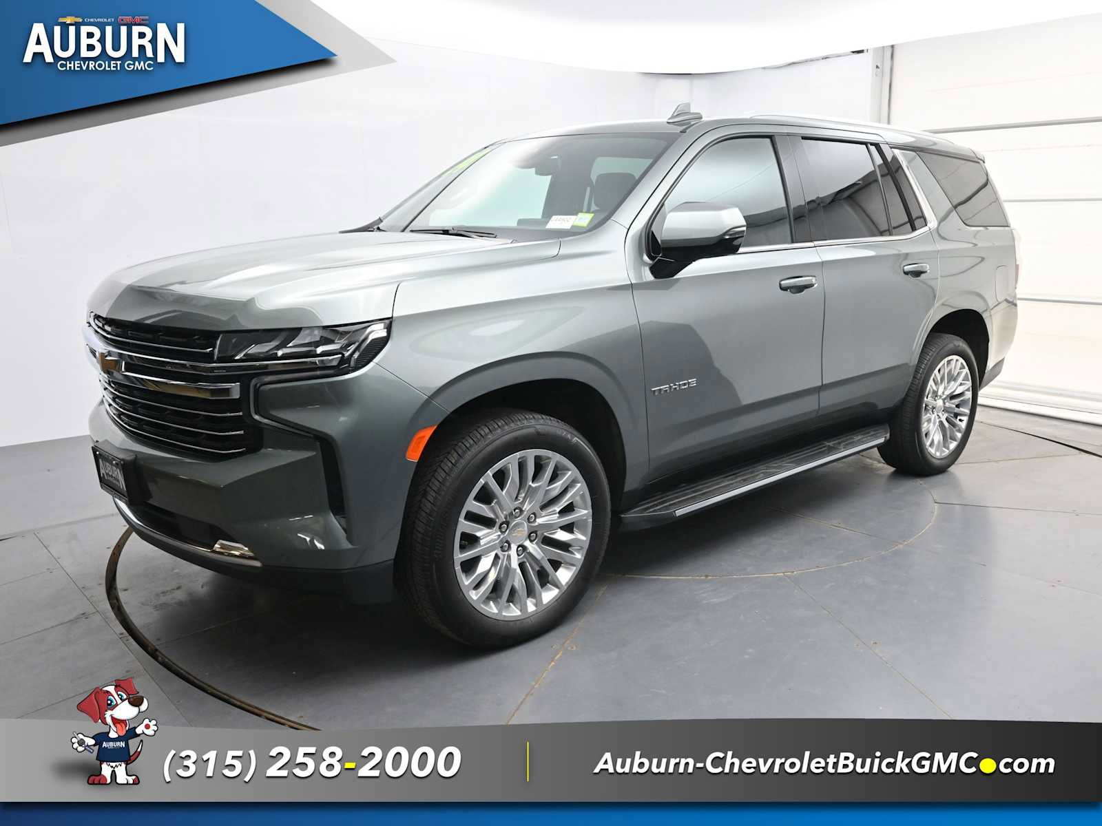 Used 2024 Chevrolet Tahoe LT w/ Luxury Package AWD/4WD image 2