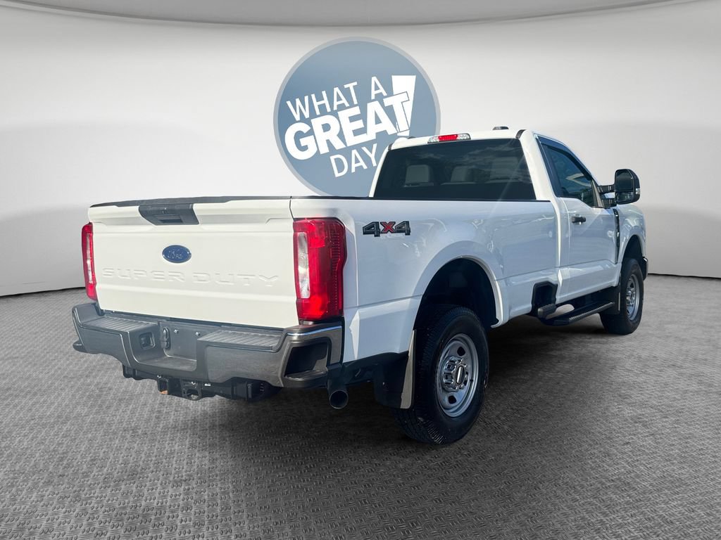 Used 2026 Ford F350 XL w/ XL Chrome Package AWD/4WD image 3