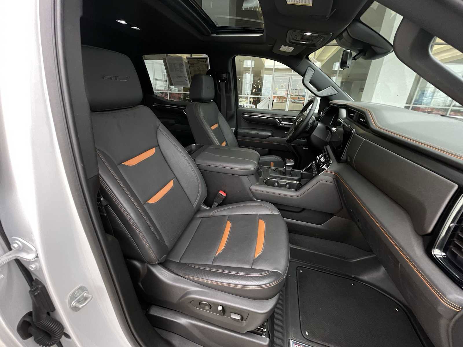 Certified 2024 GMC Sierra 1500 AT4 w/ Technology Package image 28