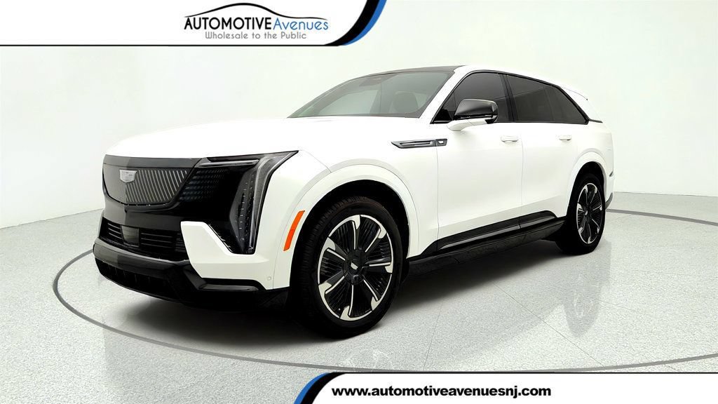 Used 2025 Cadillac Escalade IQ Sport 2 AWD/4WD image 1