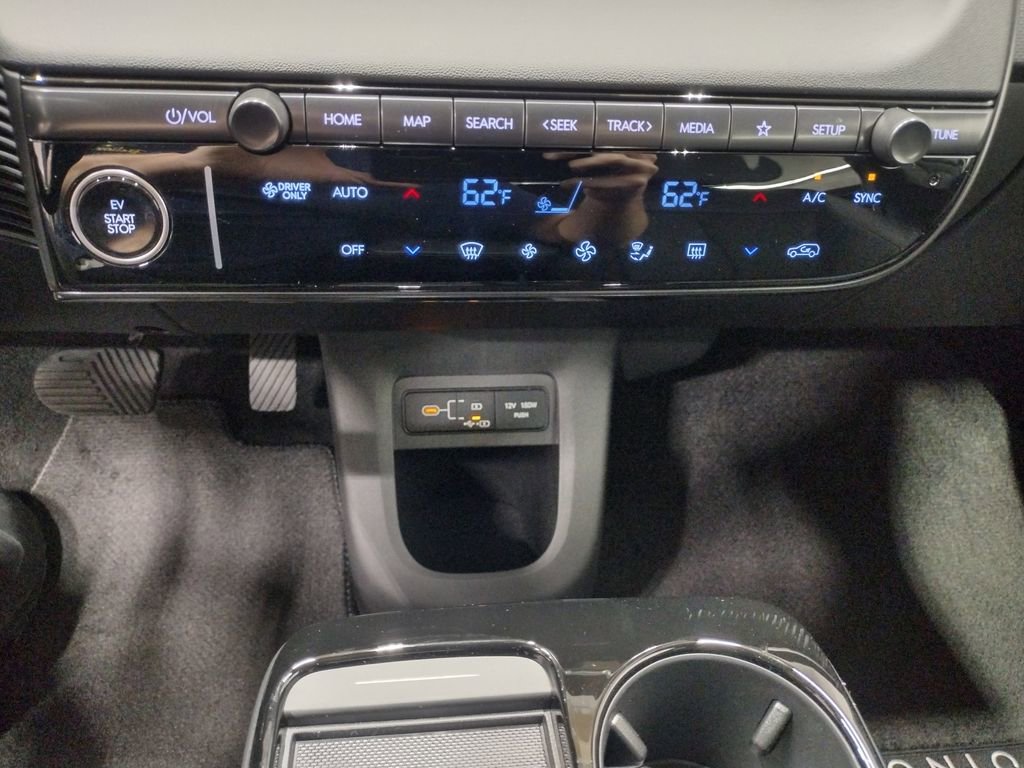 New 2025 Hyundai Ioniq 5 XRT image 32