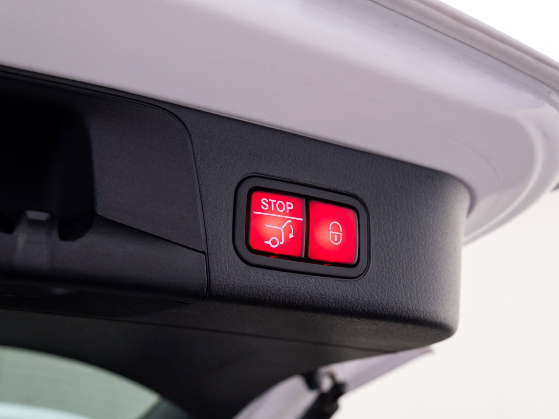 Certified 2023 Mercedes-Benz EQB 300 4MATIC image 35