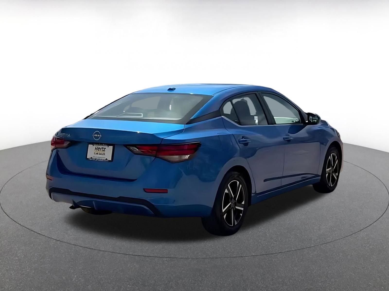 Used 2025 Nissan Sentra SV image 15
