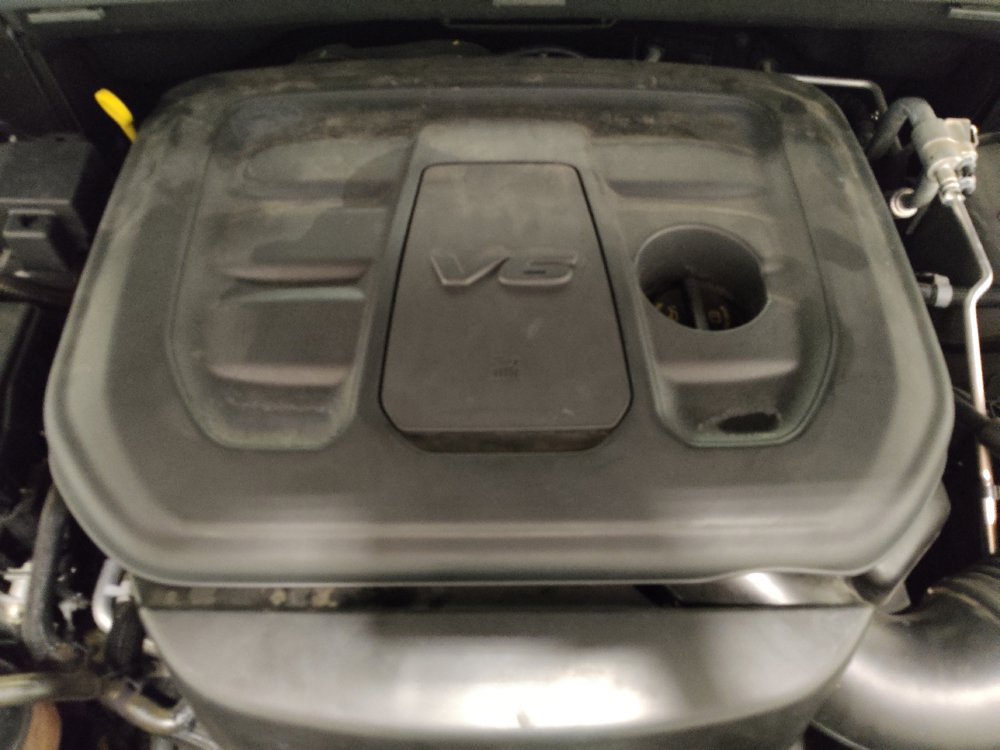 Used 2020 Jeep Grand Cherokee Laredo RWD image 30