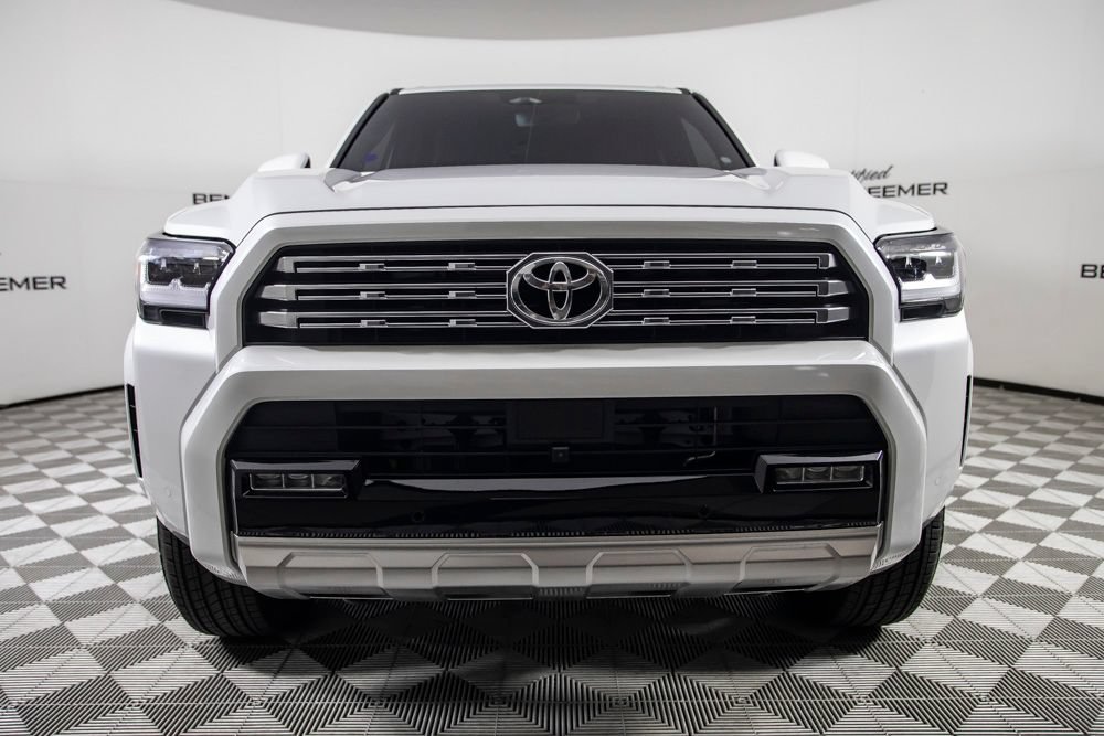 Used 2026 Toyota 4Runner Limited AWD/4WD image 5