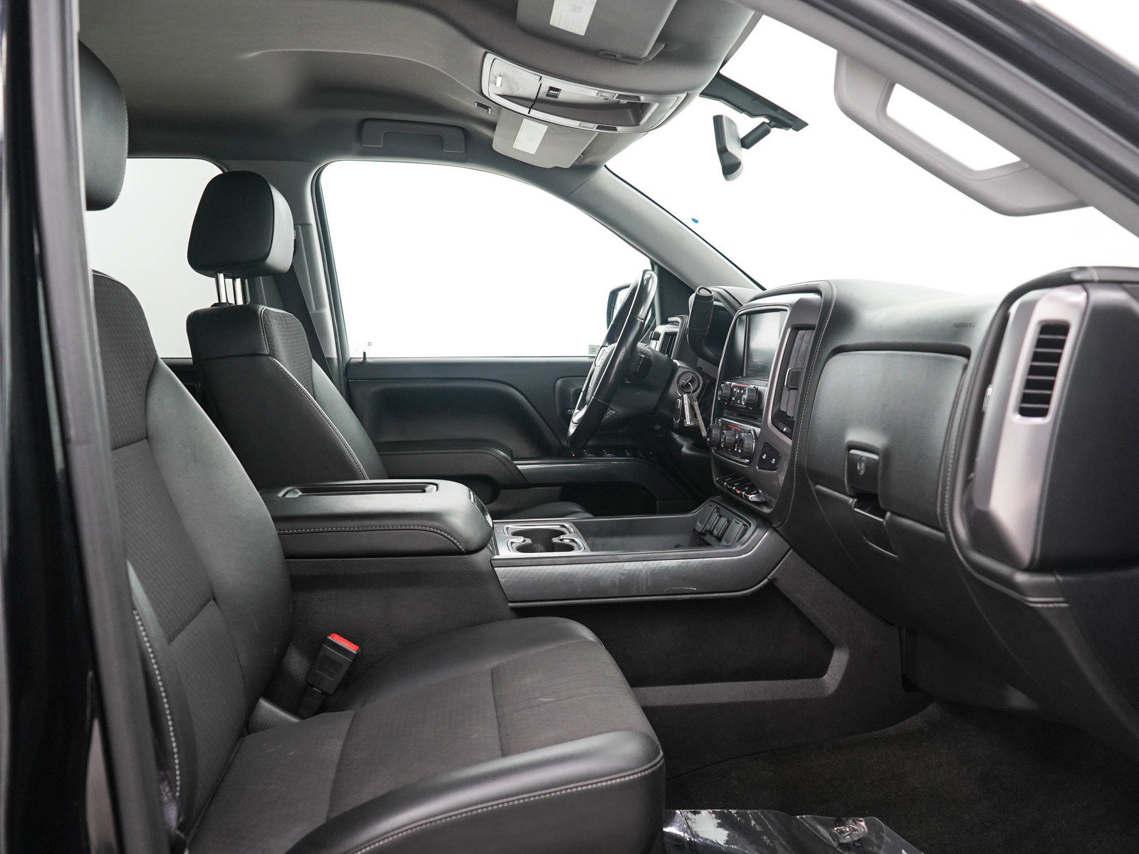 Used 2016 GMC Sierra 1500 SLE w/ All-Terrain Package AWD/4WD image 13