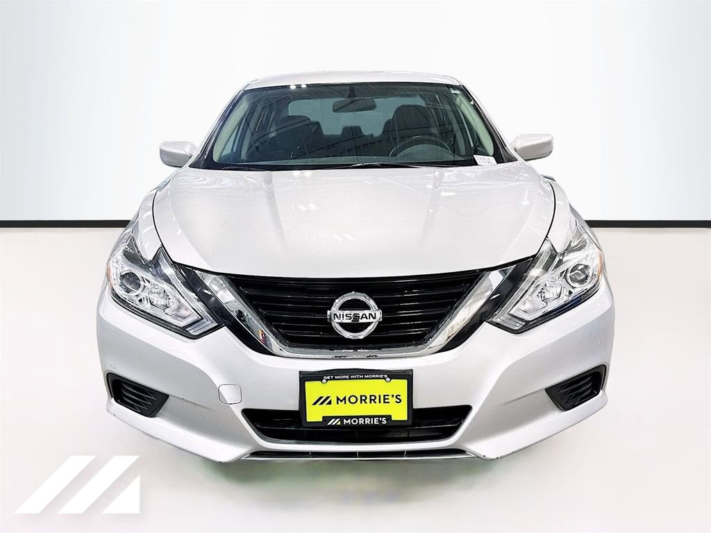 Used 2016 Nissan Altima 2.5 S w/ Power Driver Seat Package image 2