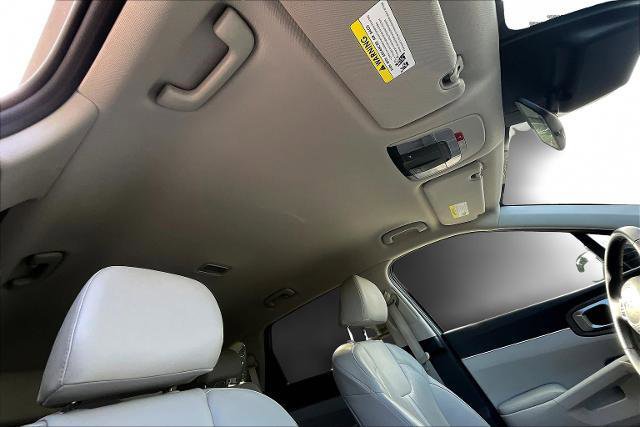 Used 2023 Kia Sorento S image 27
