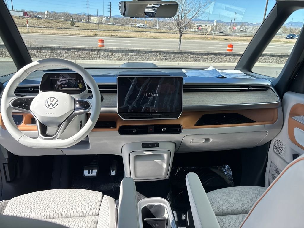New 2025 Volkswagen ID. Buzz Pro S Plus AWD/4WD image 14