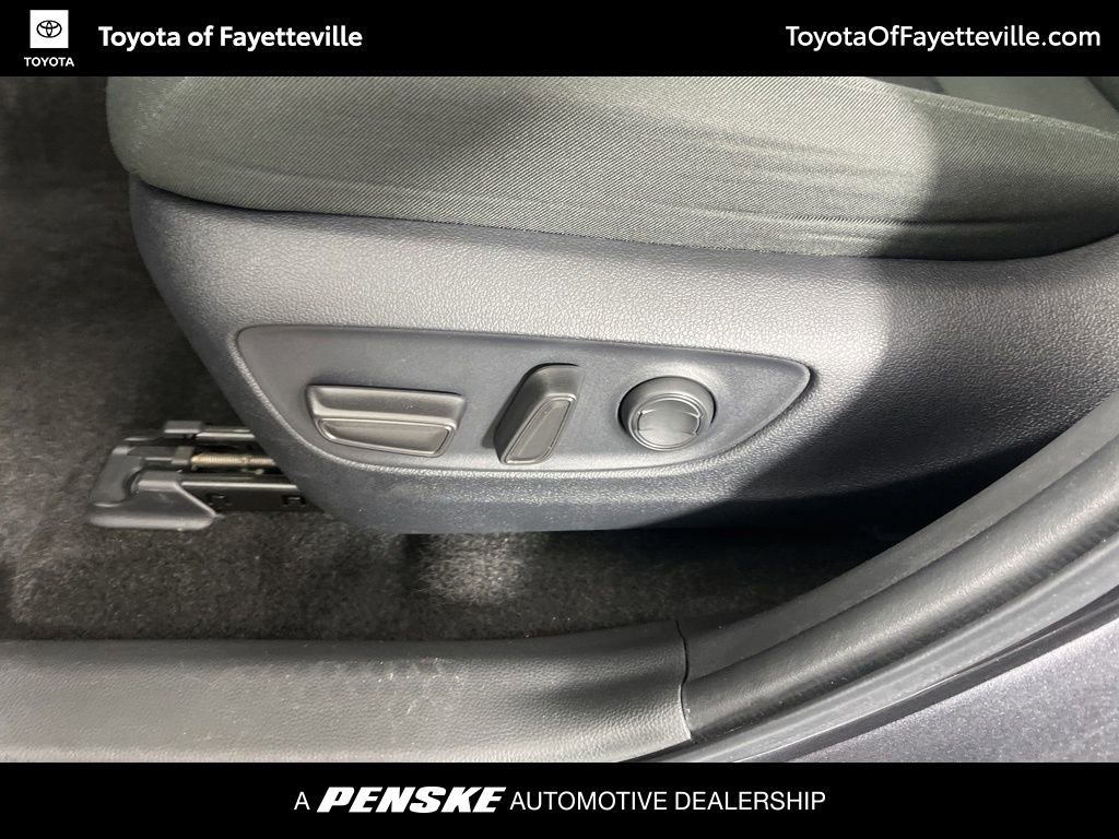 Certified 2025 Toyota RAV4 XLE image 21