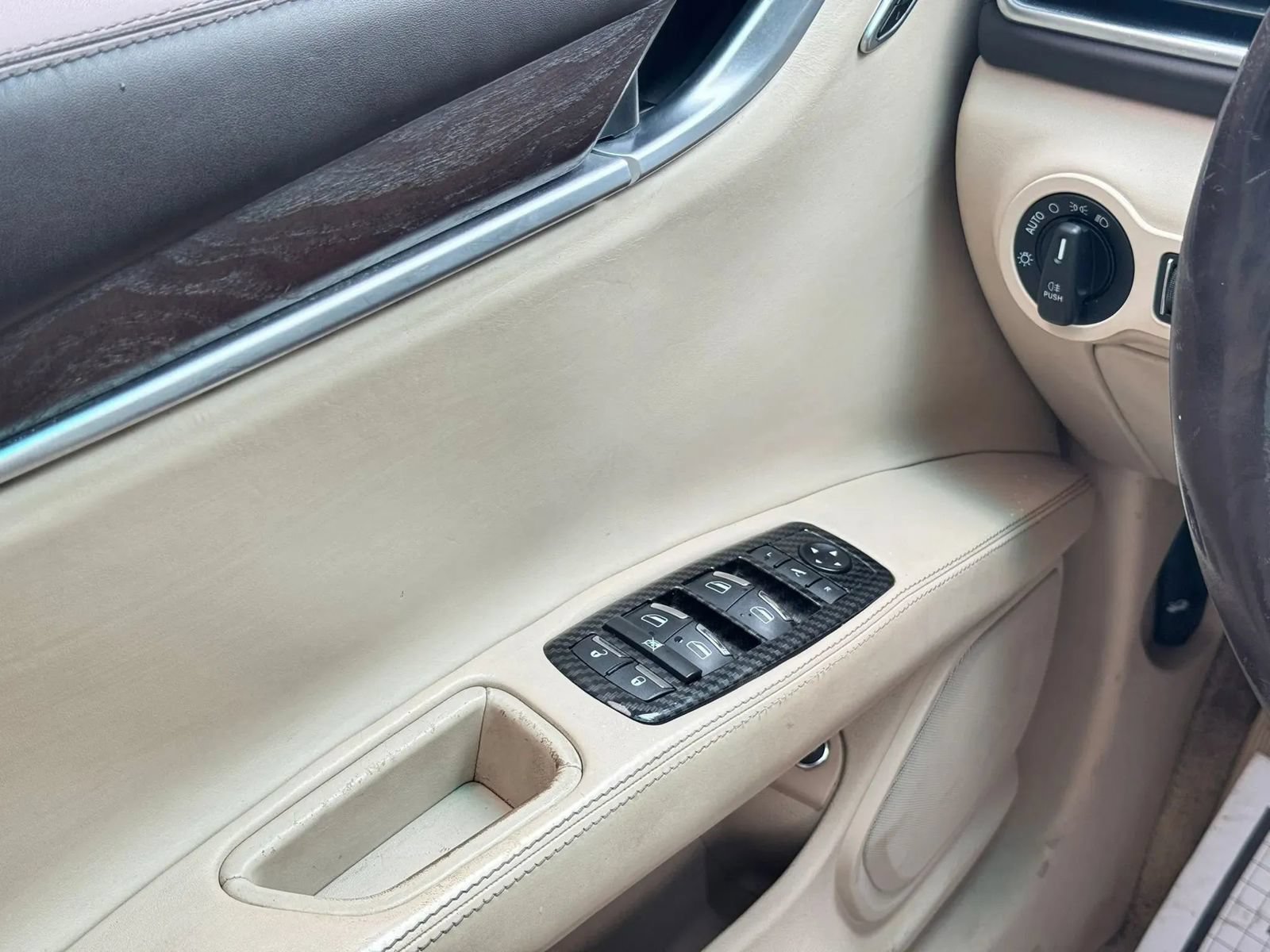 Used 2014 Maserati Ghibli S Q4 AWD/4WD image 32