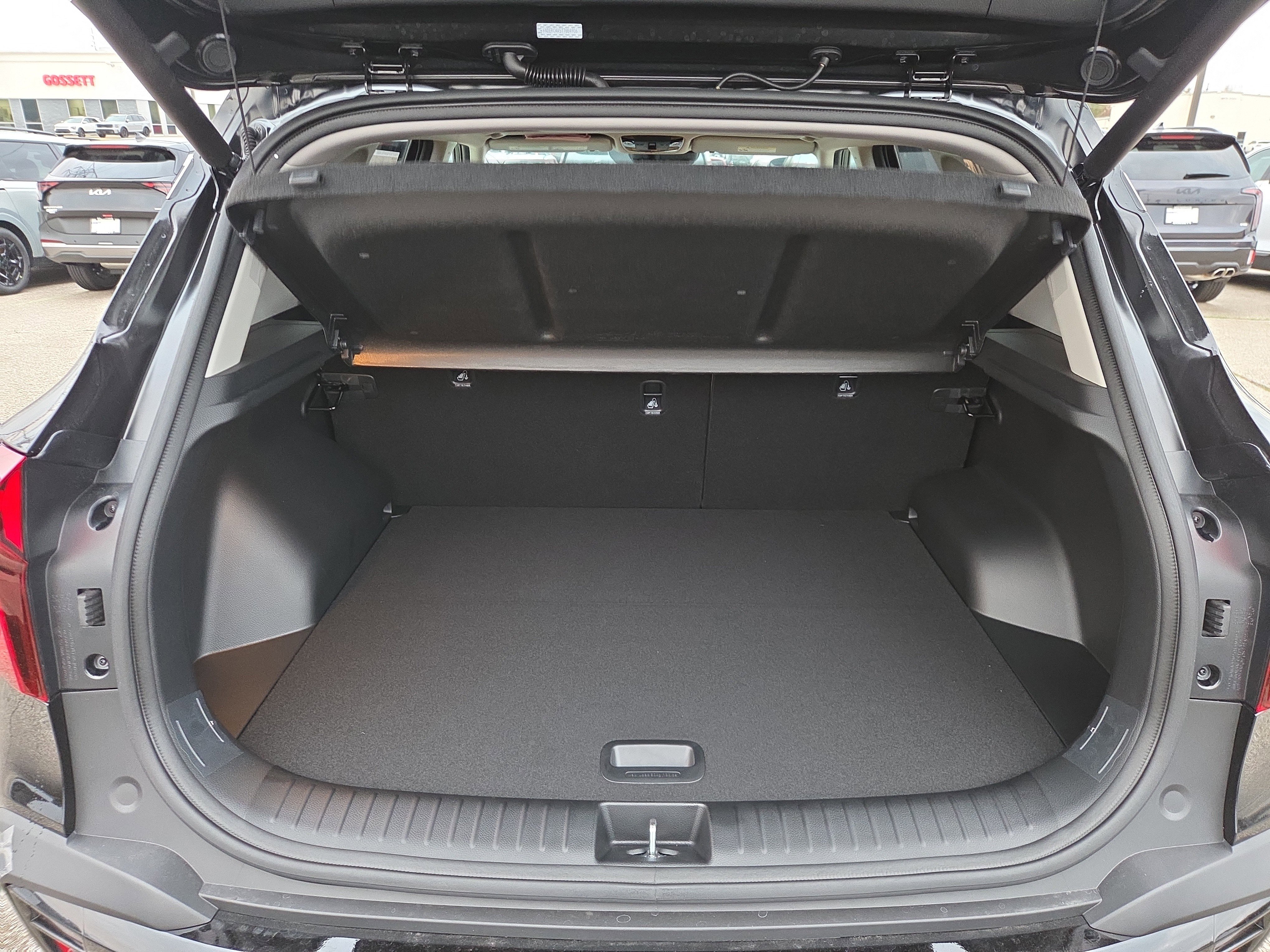 New 2026 Kia Seltos EX image 8