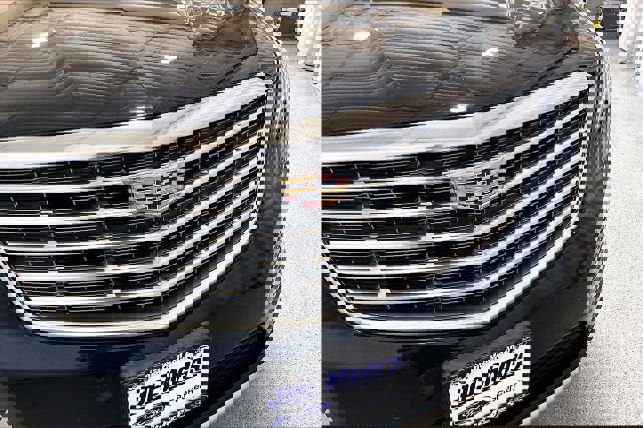 Used 2017 Cadillac XT5 Platinum image 7