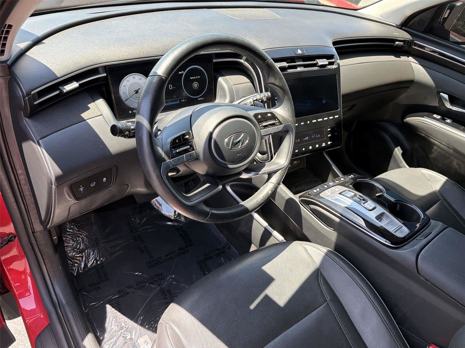 Used 2022 Hyundai Tucson Limited FWD image 2
