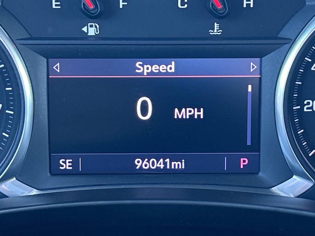 Used 2020 GMC Terrain SLT image 30