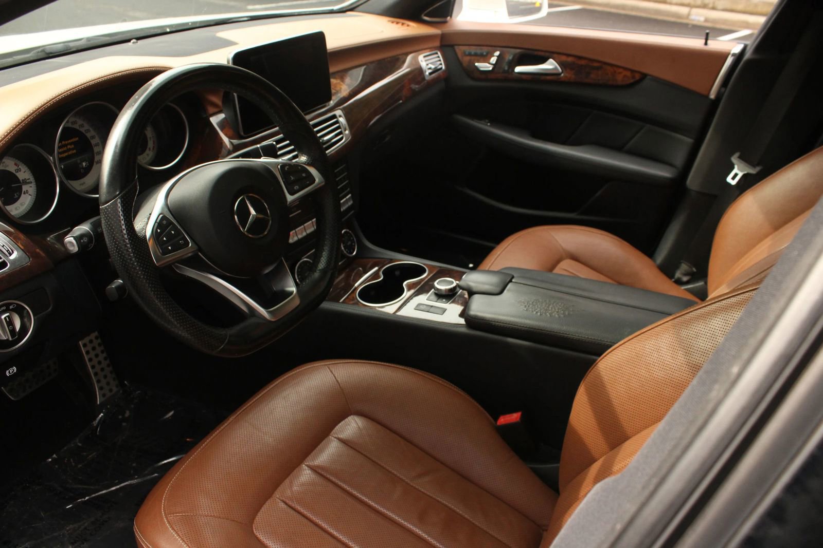 Used 2015 Mercedes-Benz CLS 400 image 13