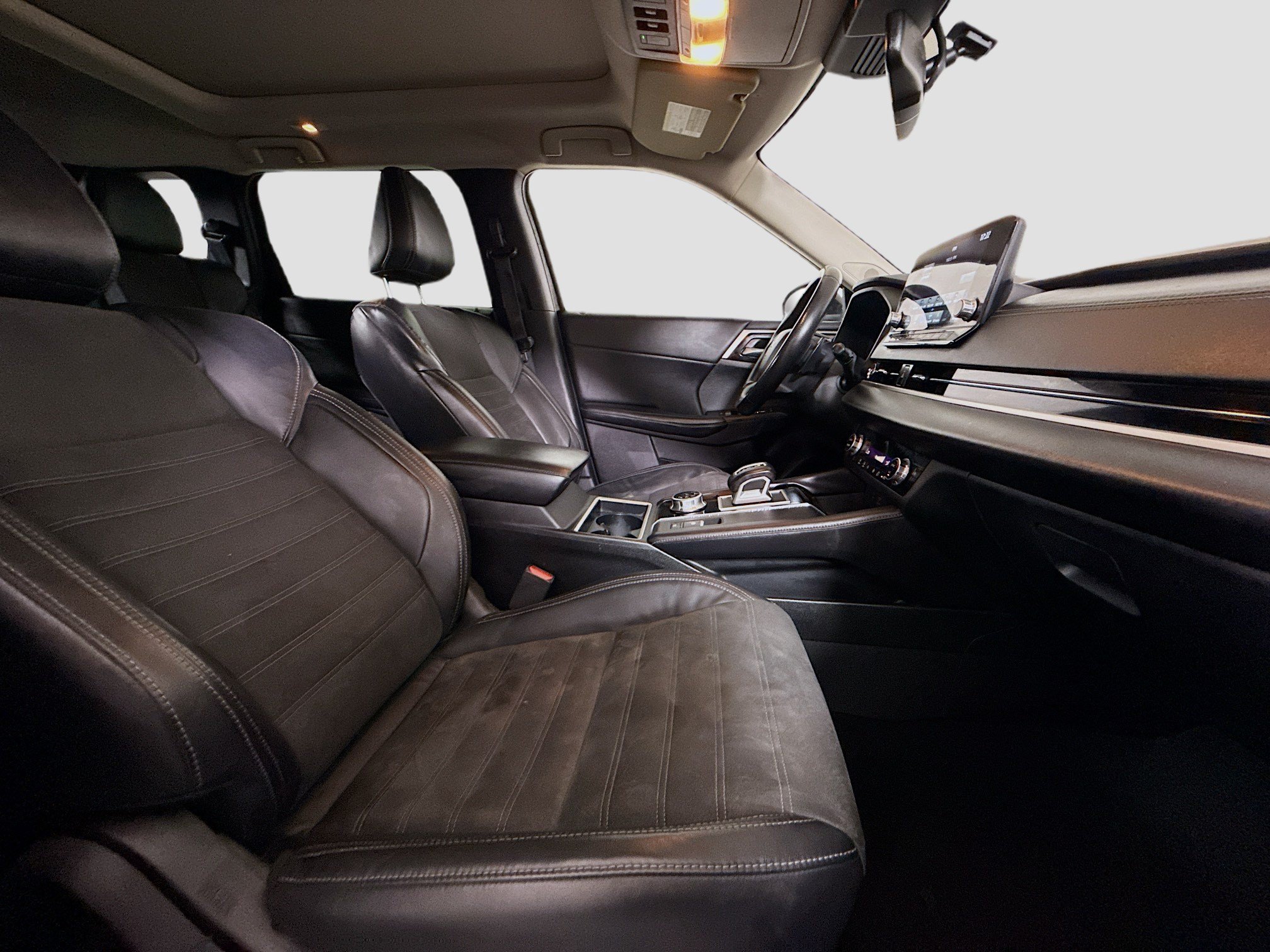 Used 2022 Mitsubishi Outlander SEL Black Edition FWD image 29