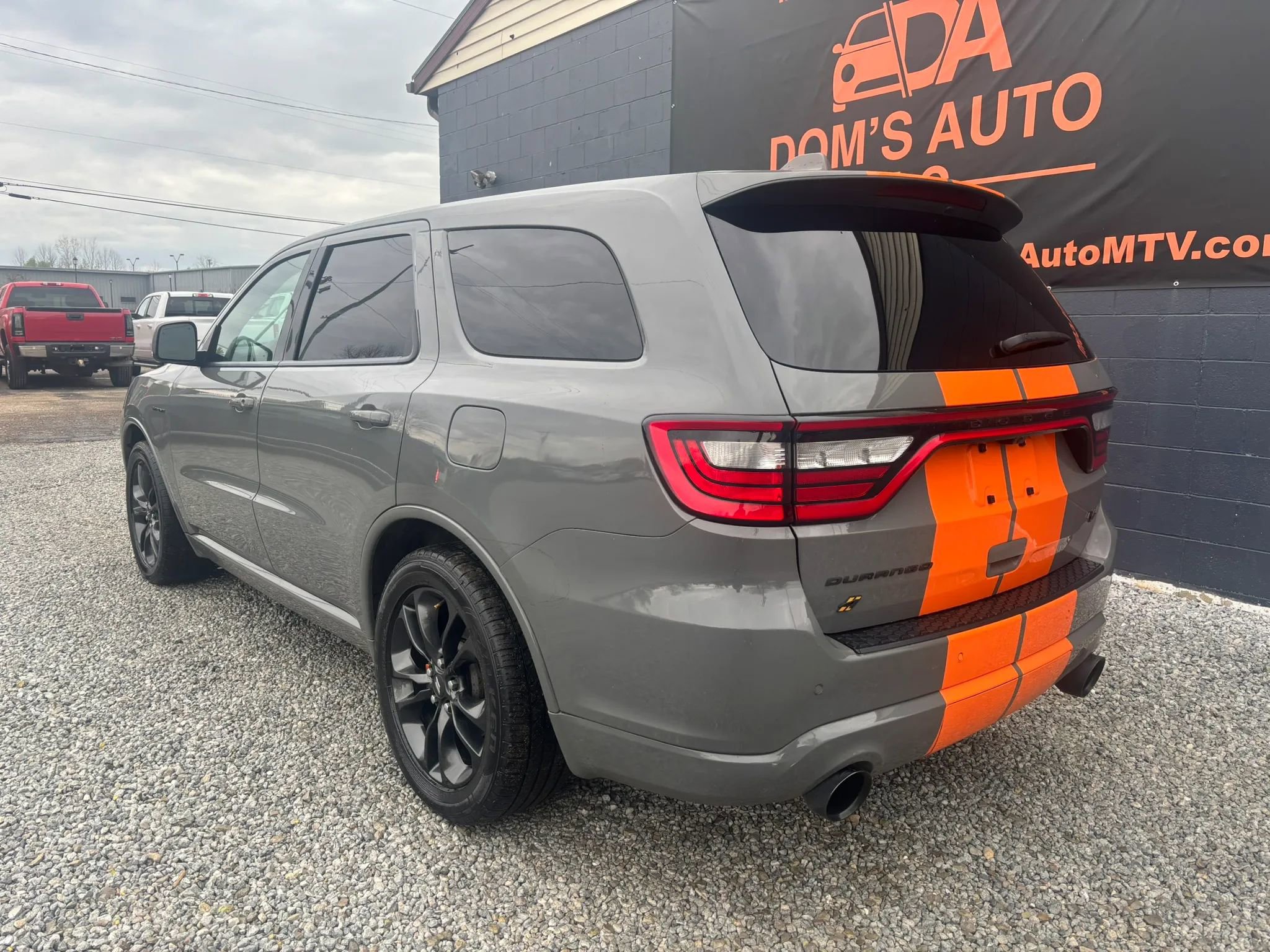 Used 2022 Dodge Durango R/T w/ Quick Order Package 22F AWD/4WD image 3