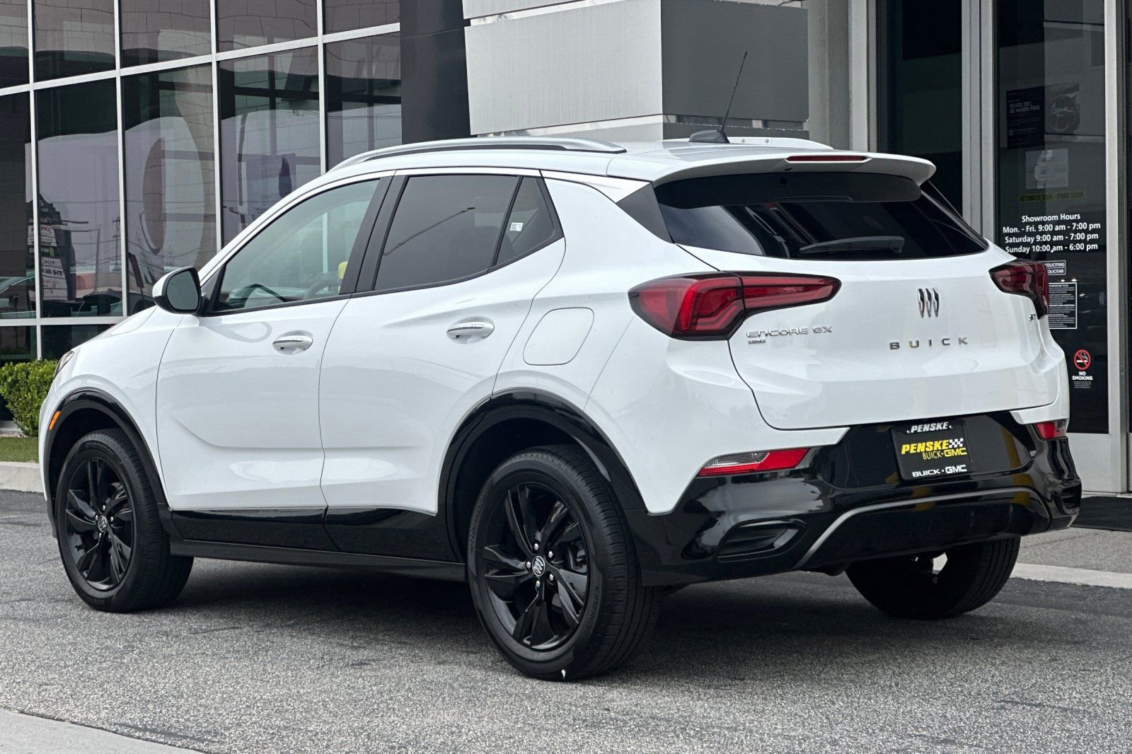 Certified 2024 Buick Encore GX Sport Touring w/ Comfort Package image 6