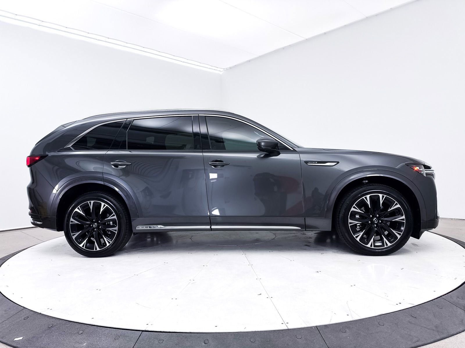 Certified 2025 MAZDA CX-90 3.3 Turbo S w/ Premium Package image 42