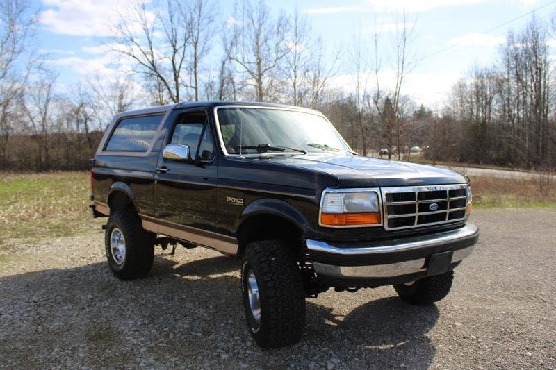 Used 1992 Ford Bronco Eddie Bauer image 4
