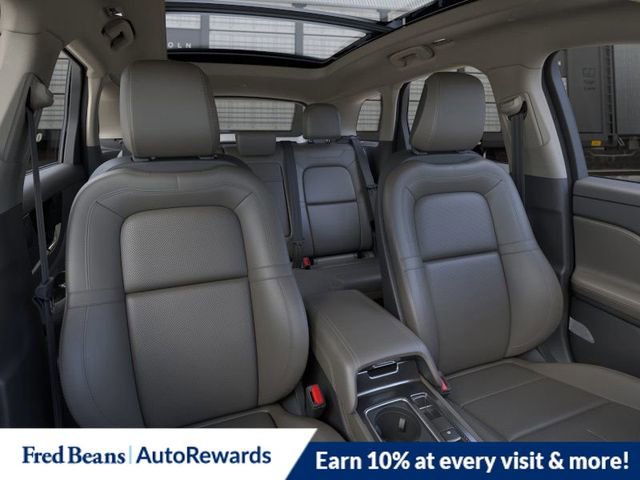 New 2026 Lincoln Corsair Premiere image 11