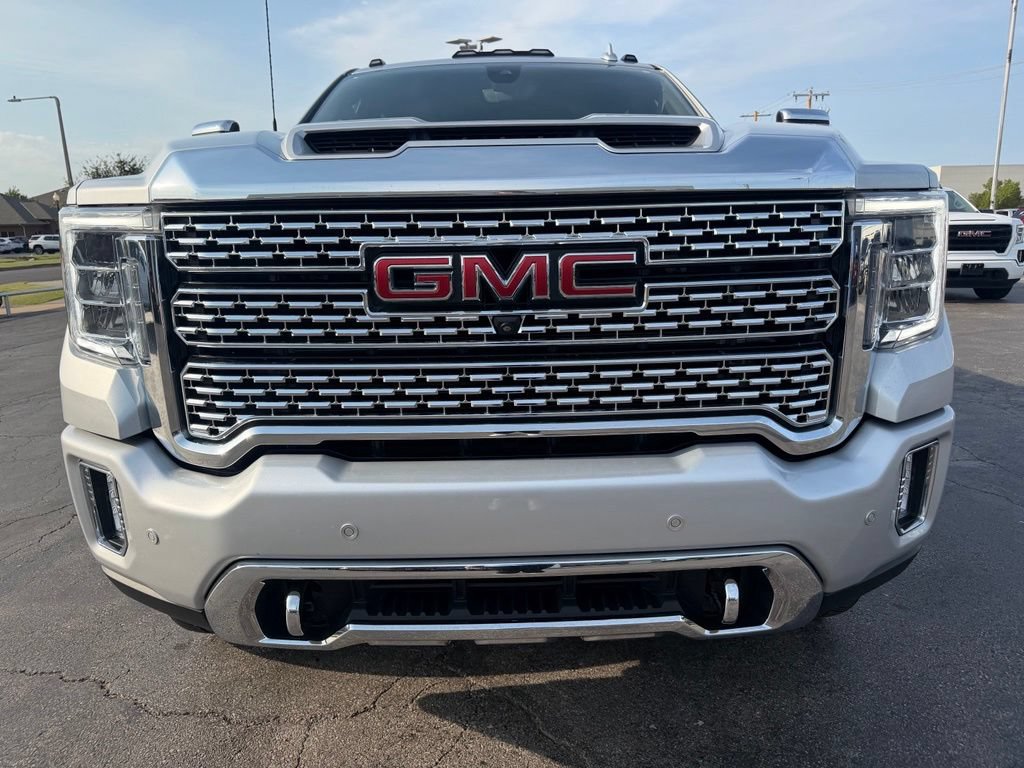 Used 2023 GMC Sierra 3500 Denali w/ Denali Ultimate Package AWD/4WD image 6