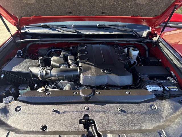 Used 2021 Toyota 4Runner SR5 Premium w/ Moonroof Package image 19