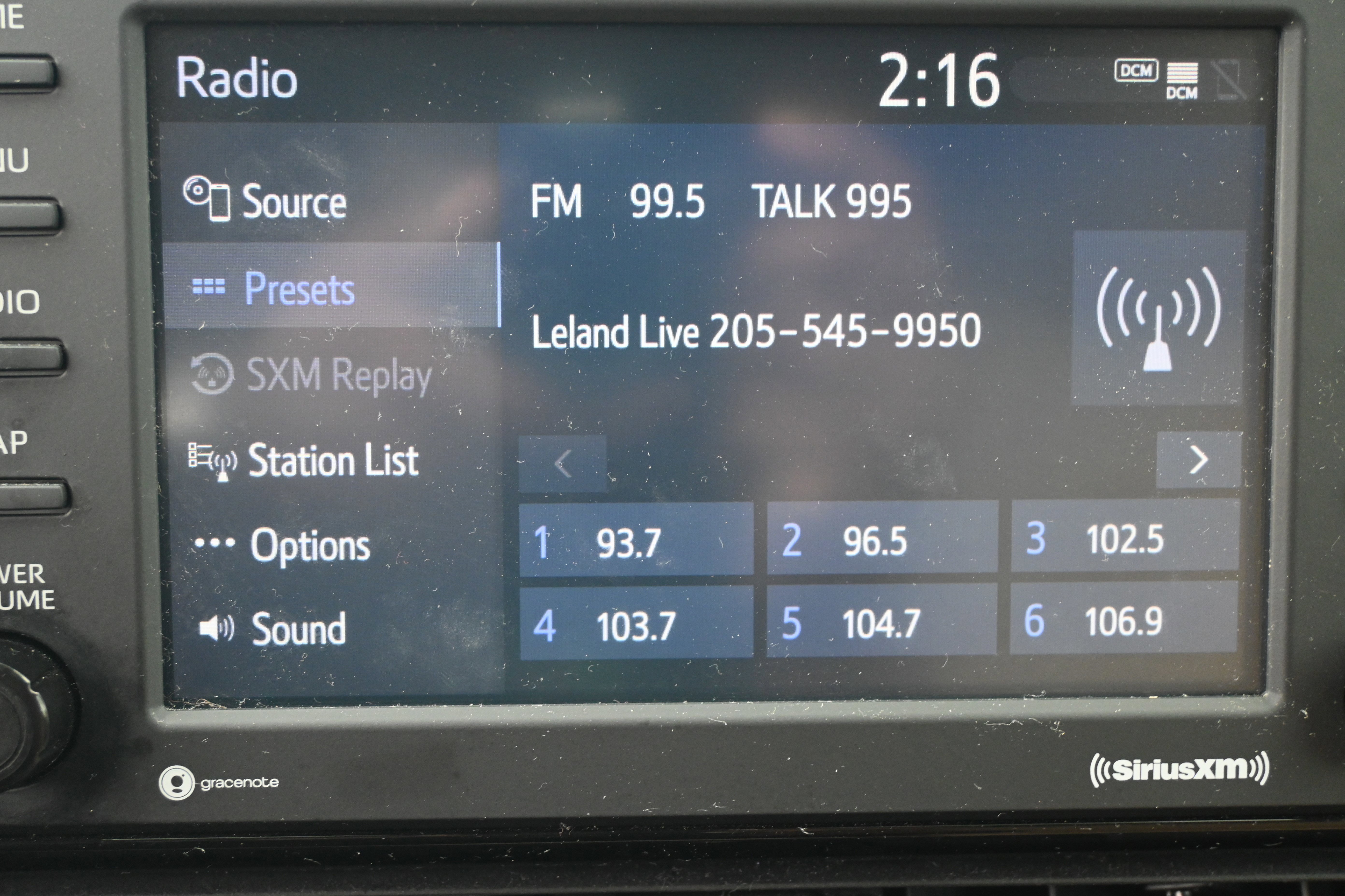 Used 2022 Toyota RAV4 XLE image 23