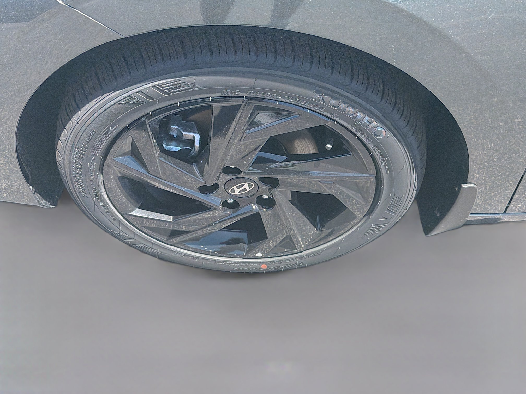 New 2026 Hyundai Elantra Sport FWD image 23