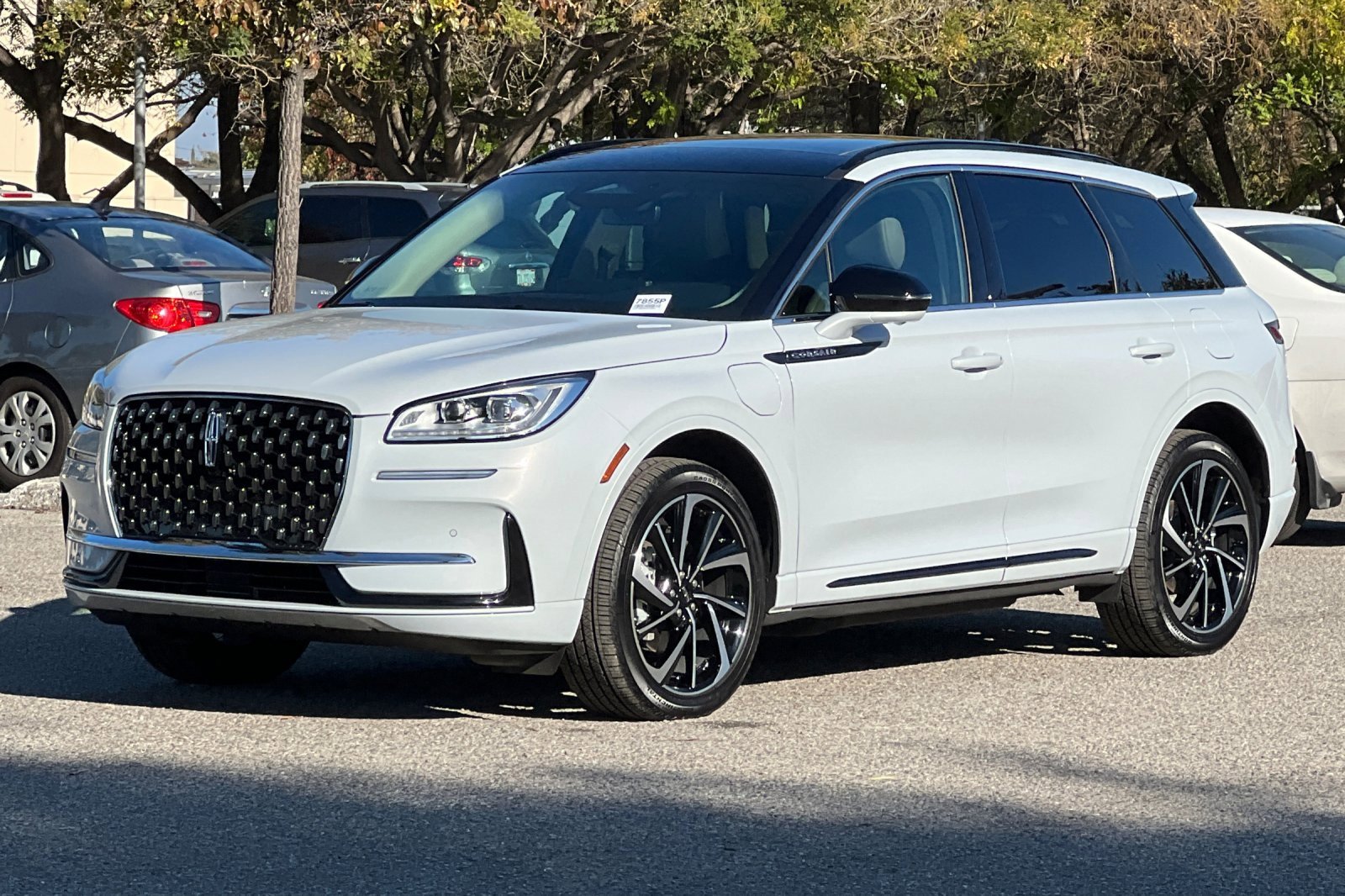 Certified 2025 Lincoln Corsair Grand Touring w/ Equipment Group 301A image 8