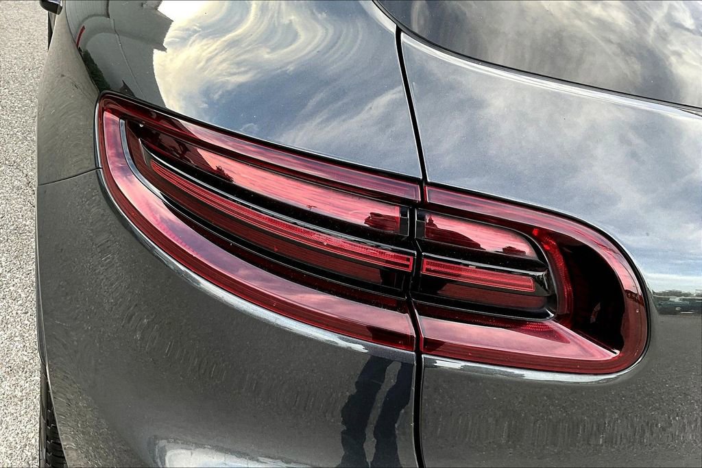 Used 2017 Porsche Macan GTS image 23