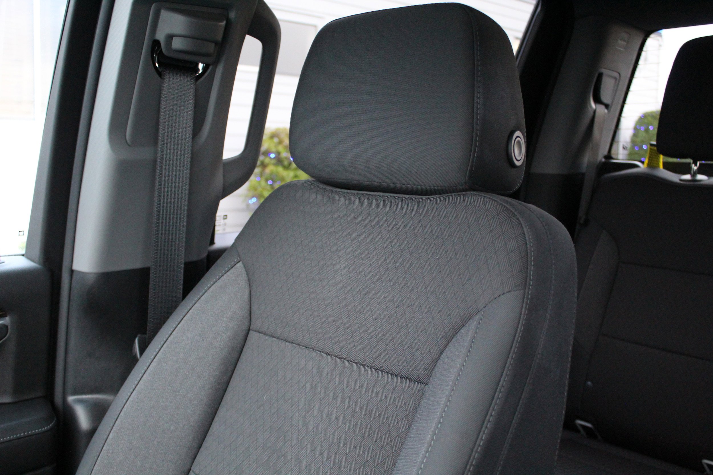 Used 2025 GMC Sierra 3500 SLE w/ SLE Value Package image 39