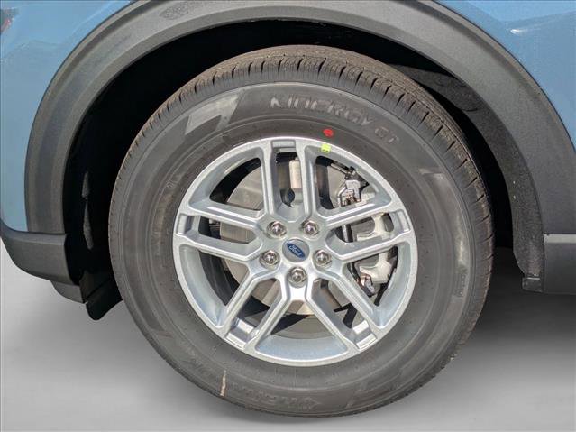 New 2026 Ford Explorer Active w/ Active Comfort Package image 16