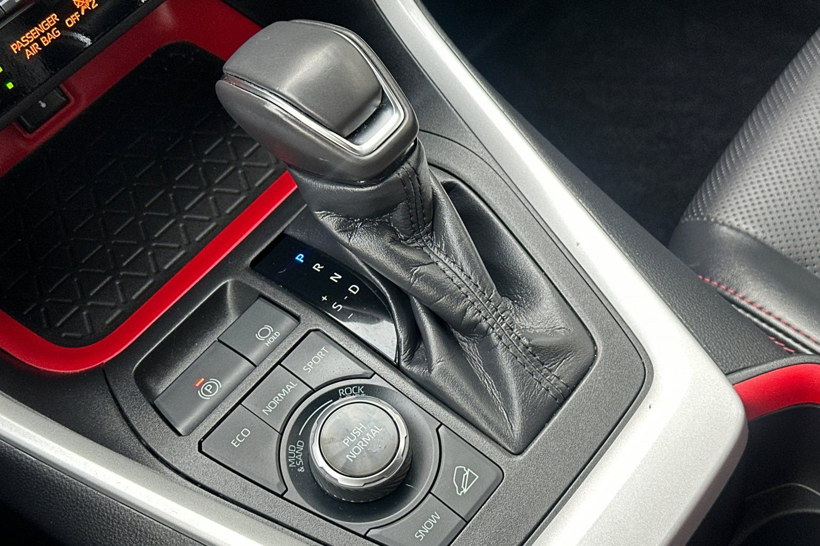 Used 2022 Toyota RAV4 TRD Off-Road w/ TRD Off-Road Weather Package image 21