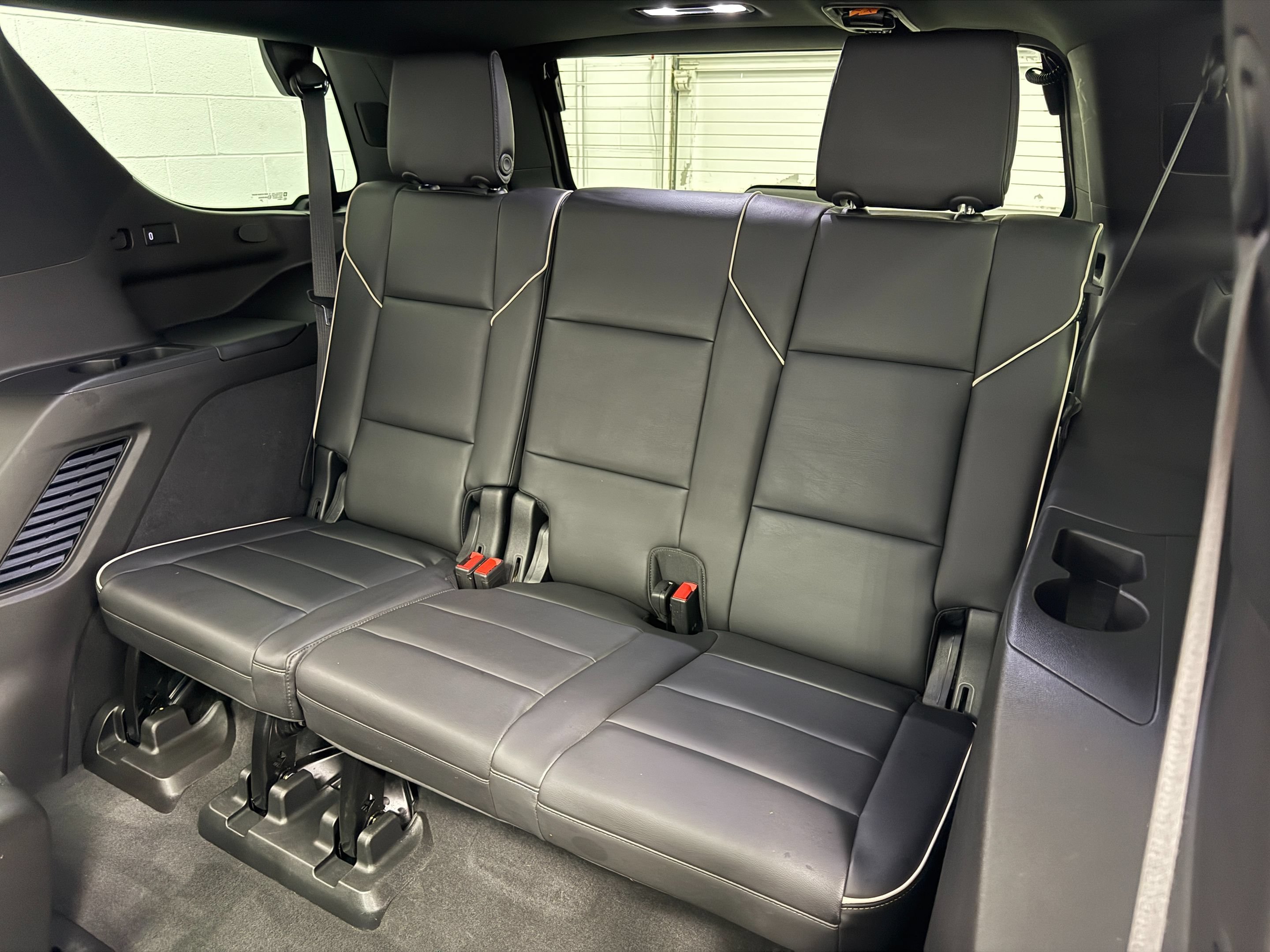 Used 2021 Cadillac Escalade Sport w/ Driver Assist Tech Package AWD/4WD image 19