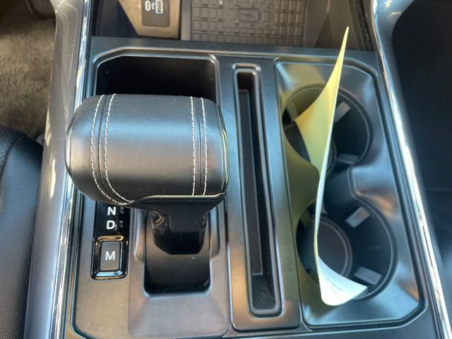 Certified 2023 Ford F150 Lariat w/ Equipment Group 502A High image 34