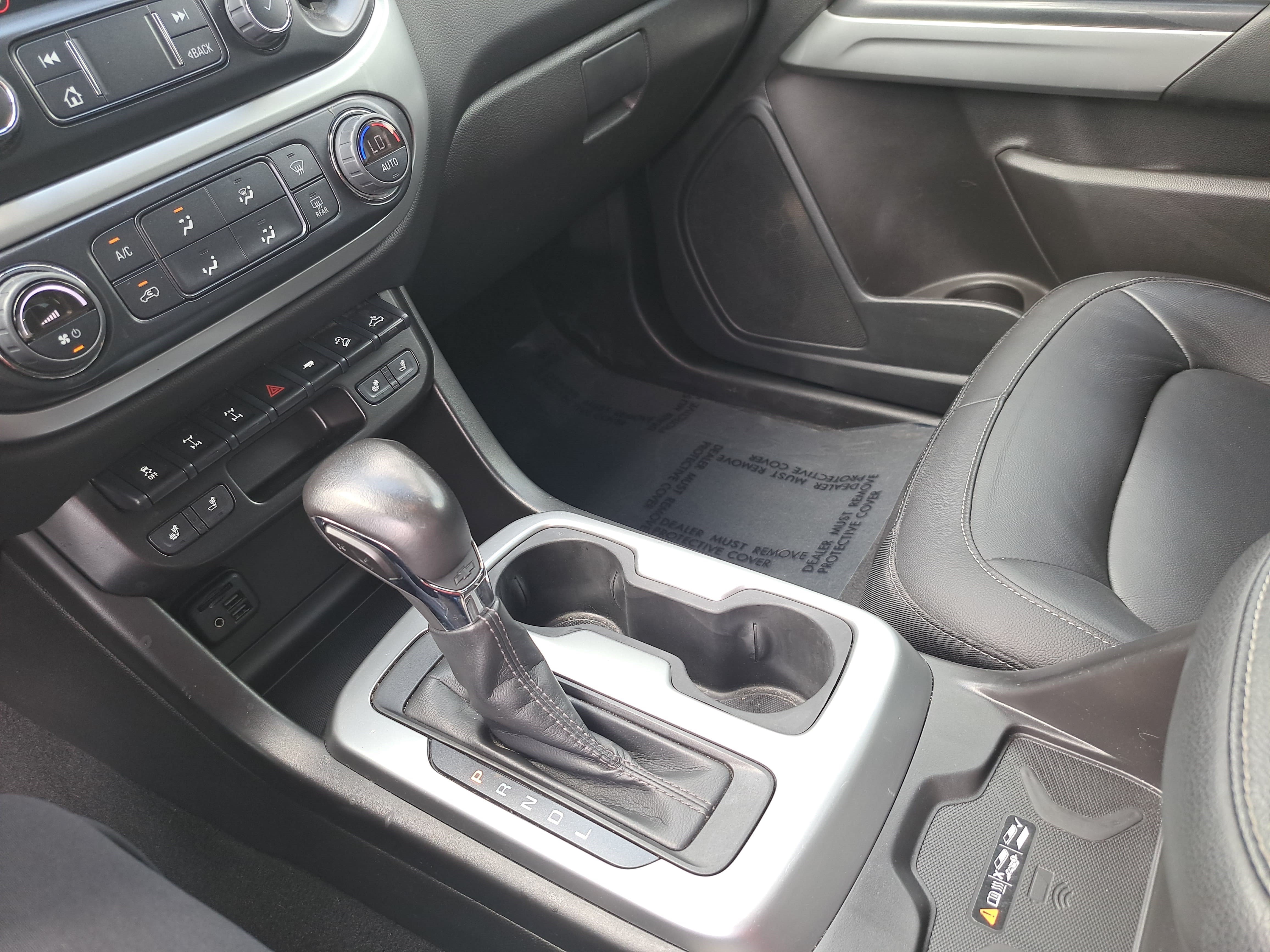 Used 2022 Chevrolet Colorado ZR2 AWD/4WD image 23