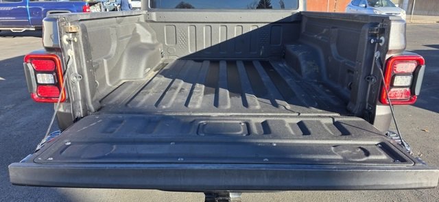 Used 2020 Jeep Gladiator Rubicon image 7