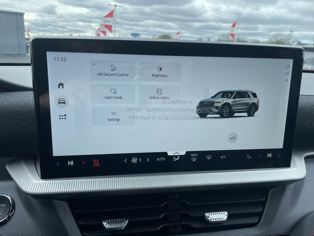 New 2026 Ford Explorer ST-Line w/ ST-Line Street Pack image 18