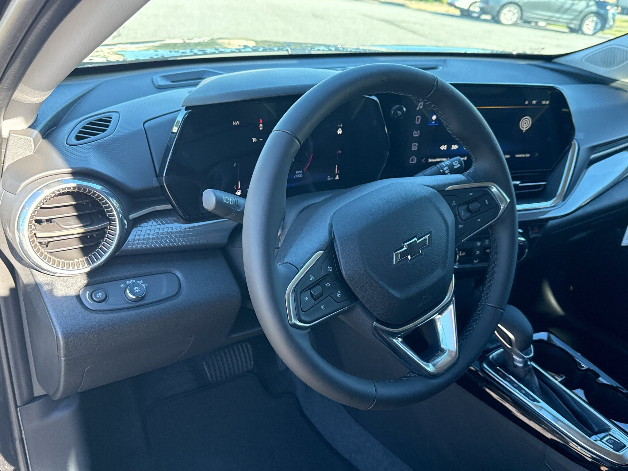 New 2026 Chevrolet Trax ACTIV FWD image 22
