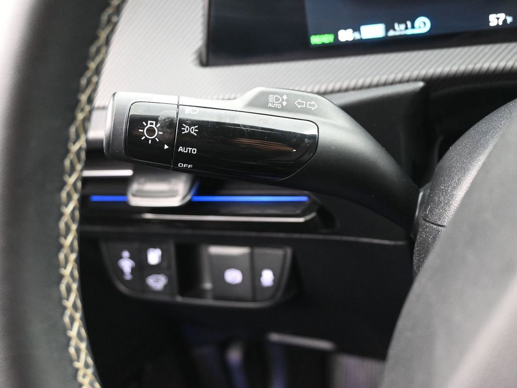 Used 2022 Kia EV6 GT-Line w/ GT-Line Suede Seat Package image 19