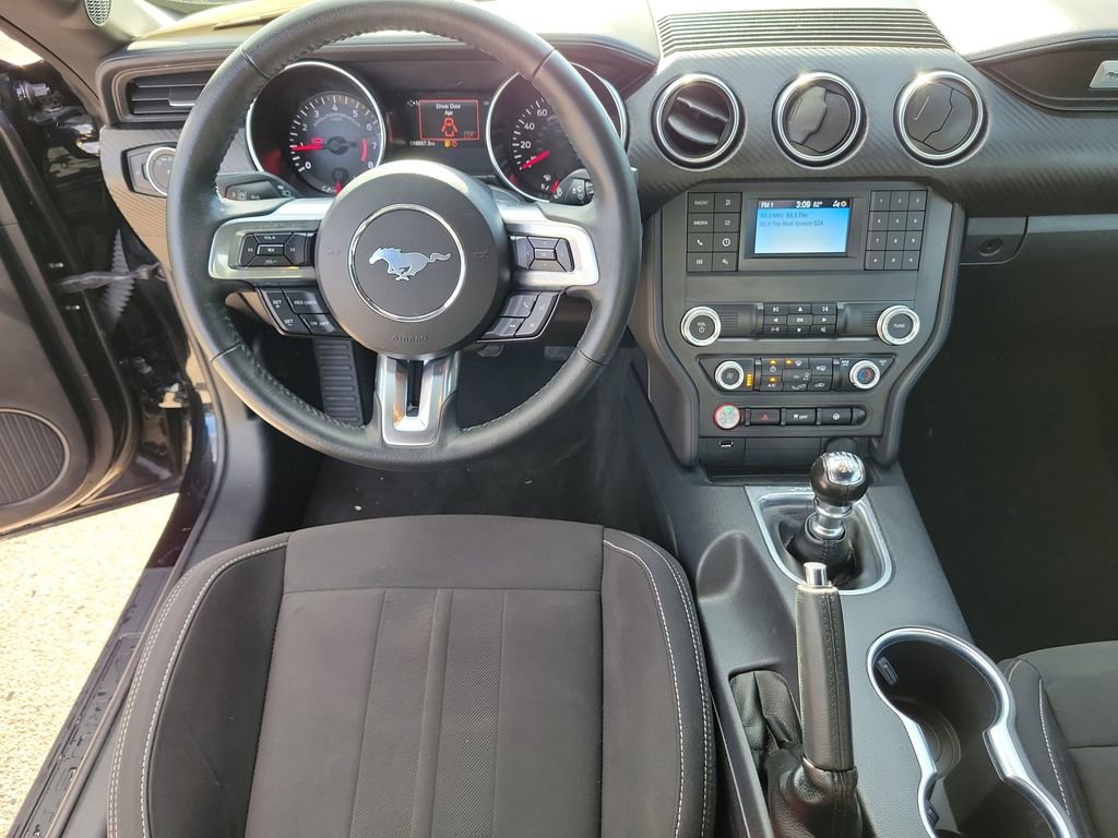 Used 2023 Ford Mustang Coupe image 13