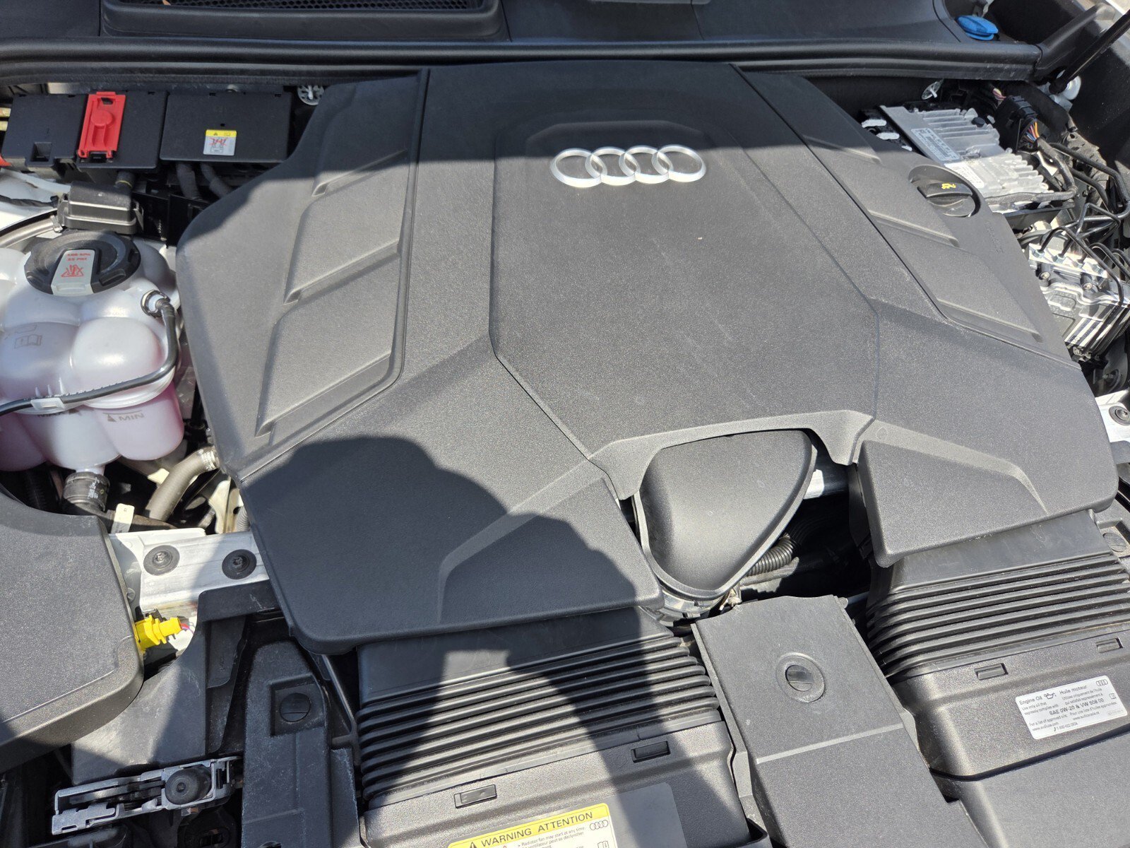 Used 2023 Audi Q8 Premium Plus AWD/4WD image 18