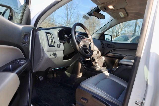 Used 2020 GMC Canyon 2WD Crew Cab w/ Convenience Package image 5